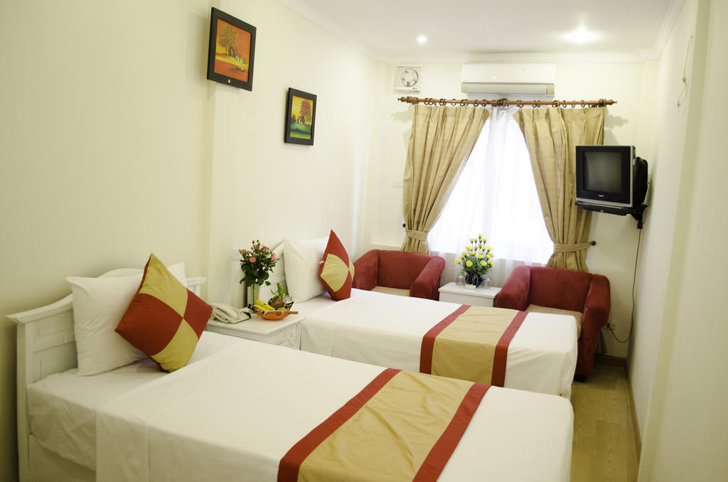 Hanoi Blue Moon Hotel Экстерьер фото